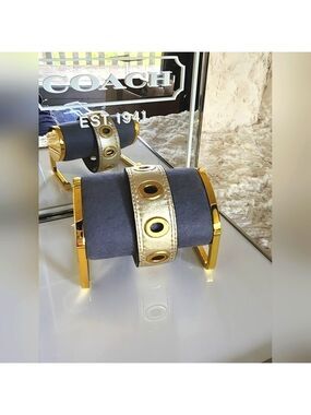 NWOT Coach Gold Leather & Grommet Bangle/Bracelet